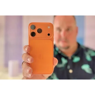 گوشی موبایل اپل مدل iPhone 17 Pro ZAA تک سیم کارت + eSim ظرفیت 256 گیگابایت و رم 12 گیگابا 101633095